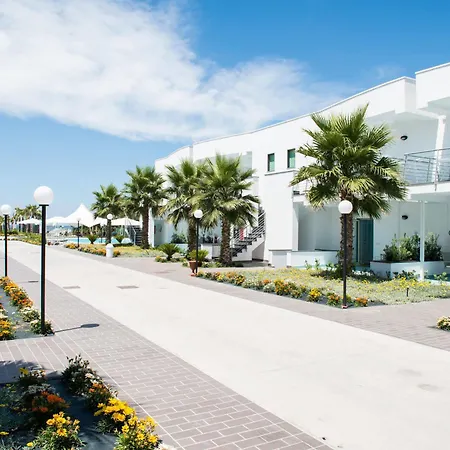 Resort Medea Beach 4*