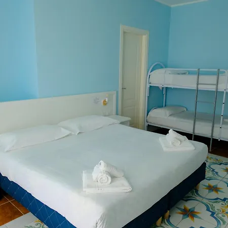 Medea - Cultural Near Amalfi Coast & 4* Пестум