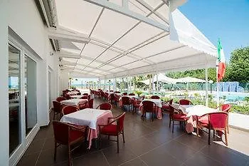 Resort Medea Paestum