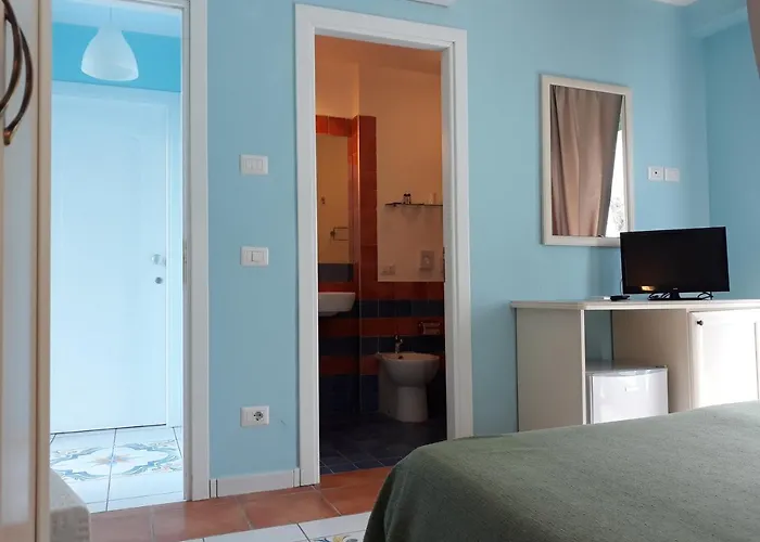 Medea אתר נופש 4*